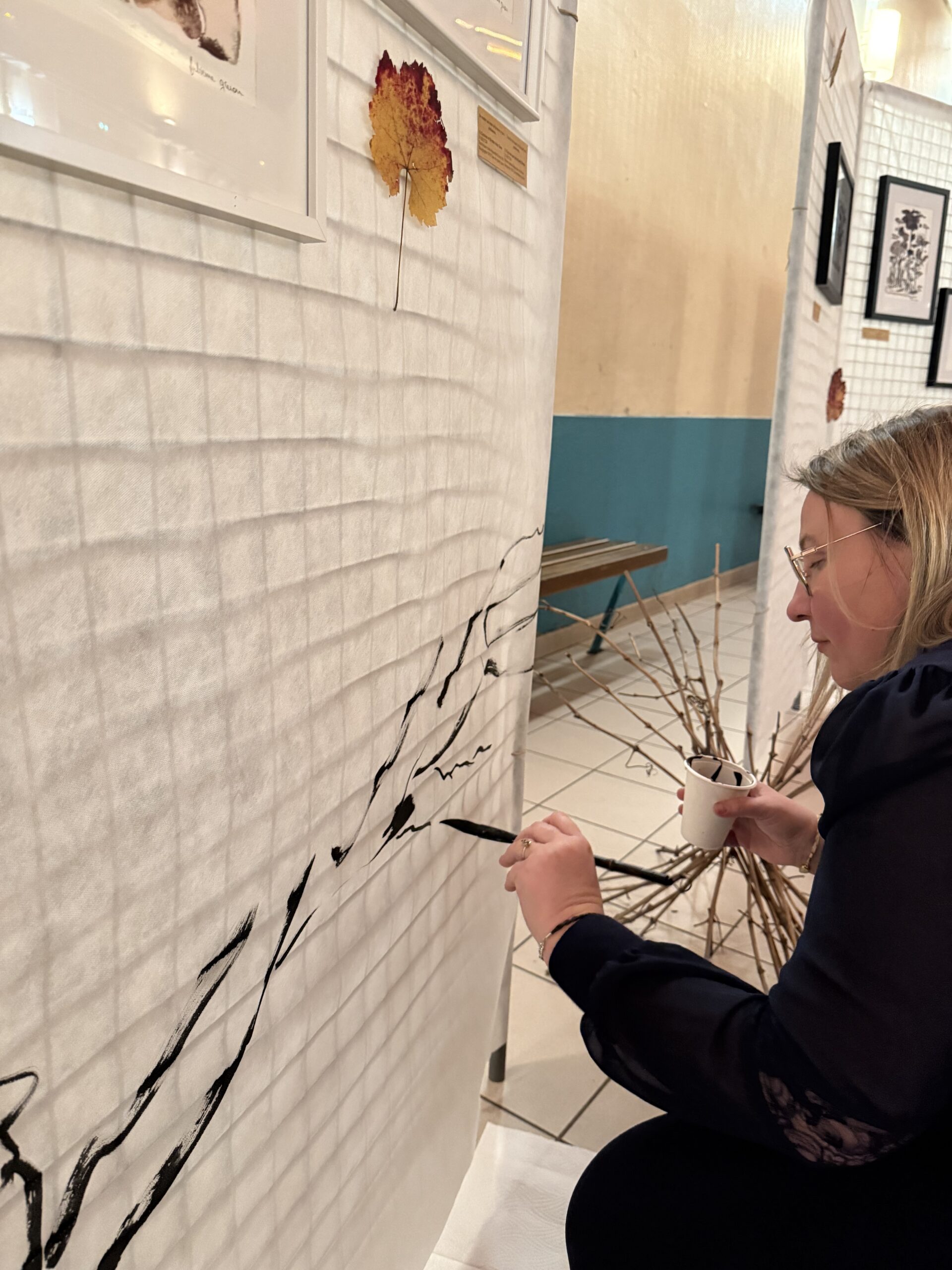 peinture au vin et encre de chine fabienne garon